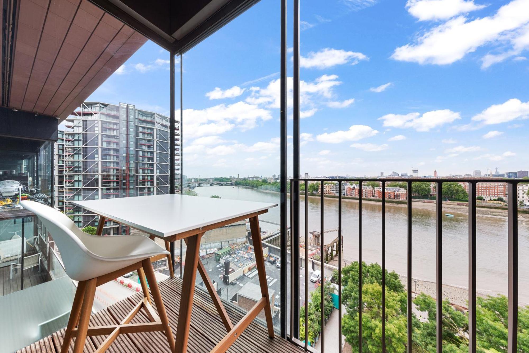 River Panorama Central London 2 Bedroom New Development المظهر الخارجي الصورة