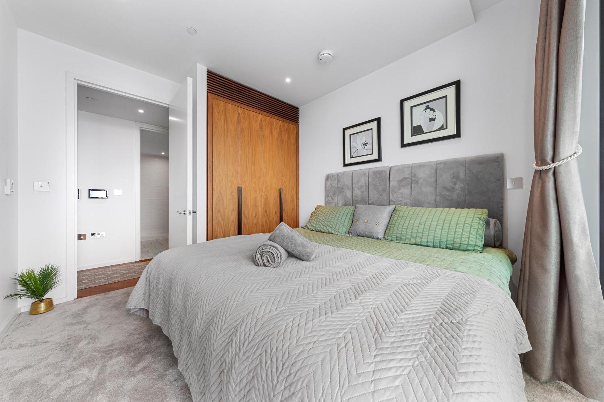 River Panorama Central London 2 Bedroom New Development المظهر الخارجي الصورة
