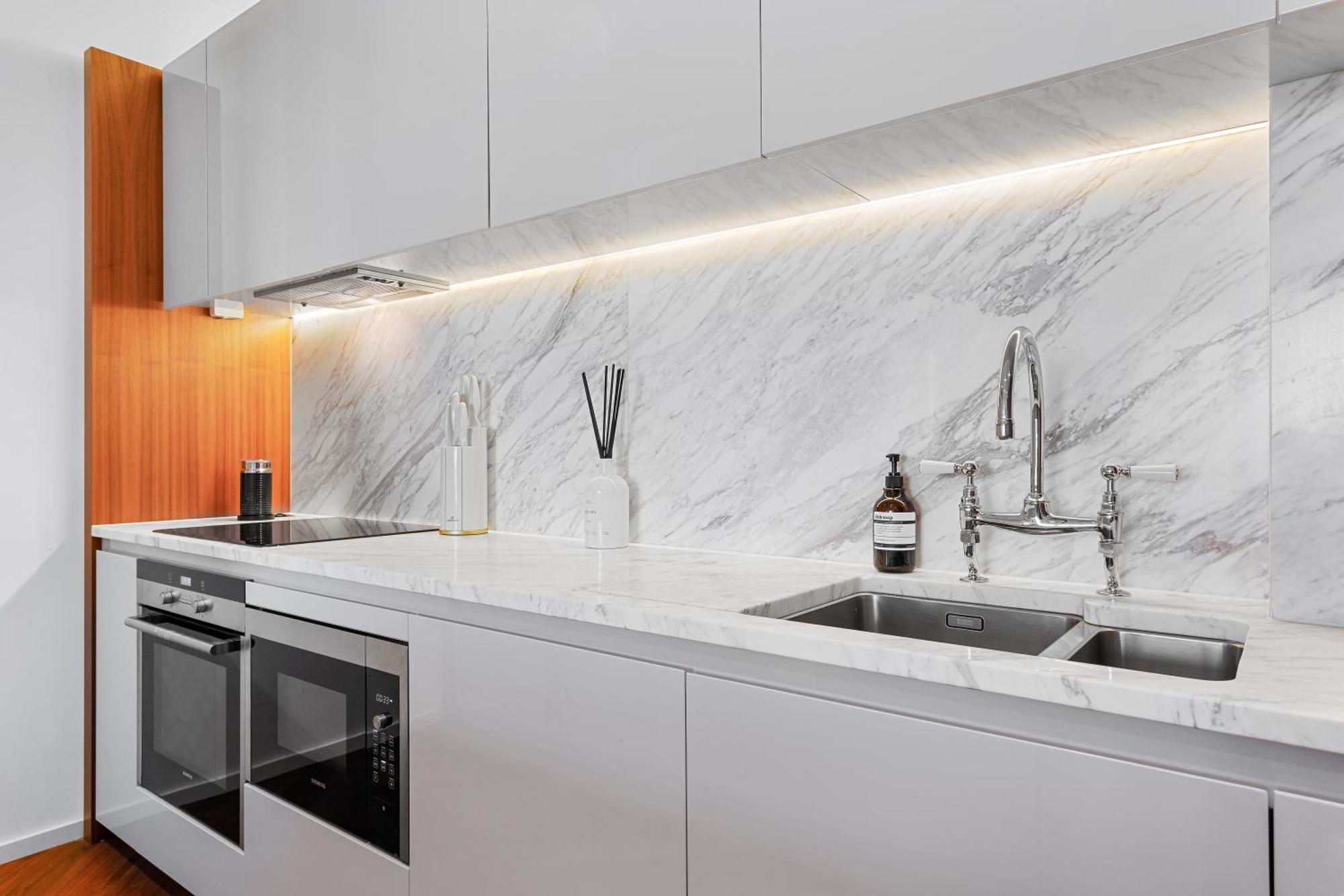 River Panorama Central London 2 Bedroom New Development المظهر الخارجي الصورة
