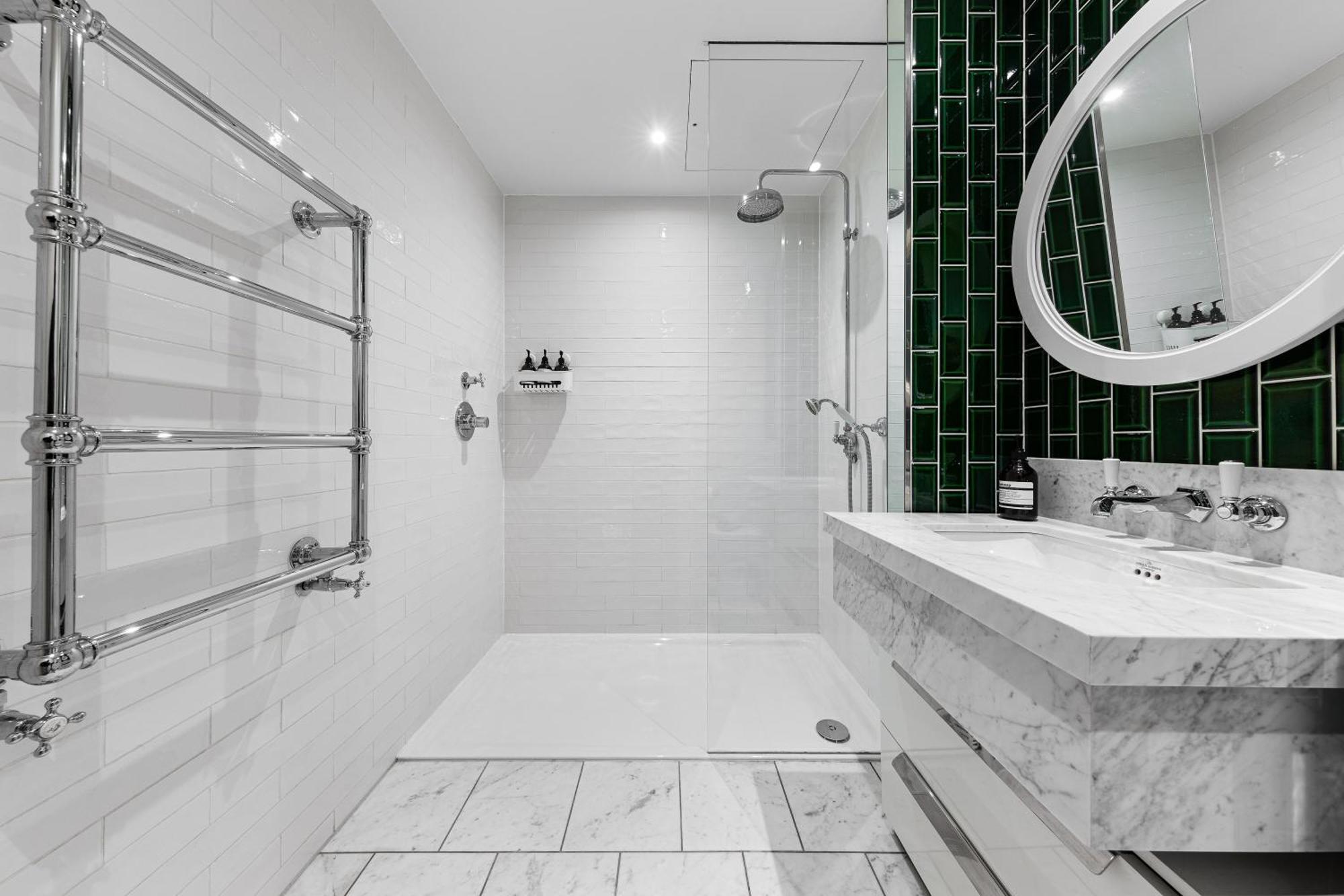 River Panorama Central London 2 Bedroom New Development المظهر الخارجي الصورة